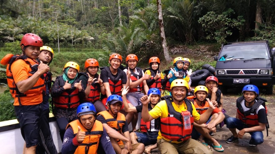 Album : WISATA TUBING 